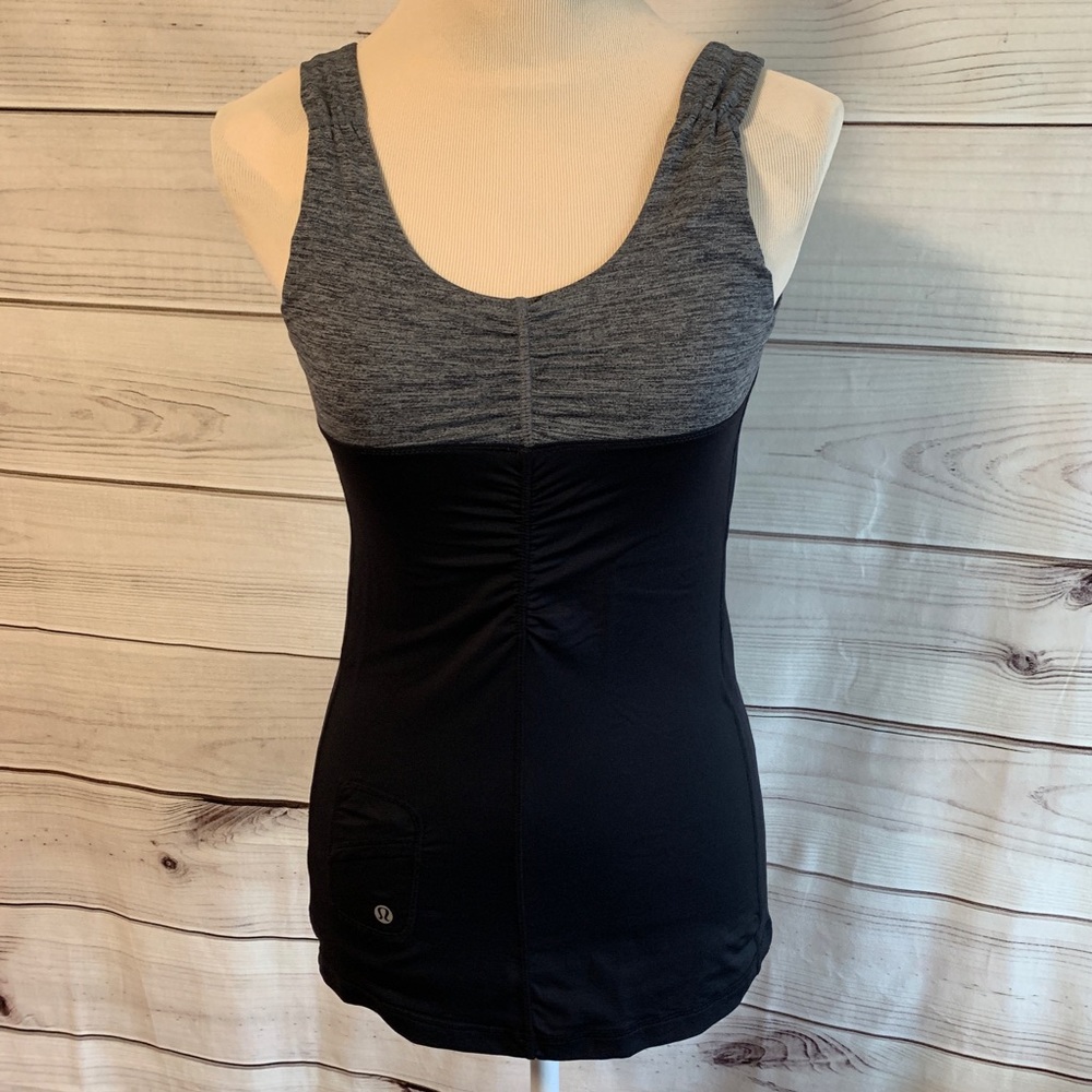 Lululemon tank with pocket